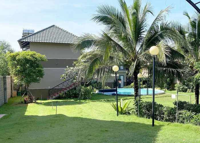 Vacation Rentals in Ho Tram