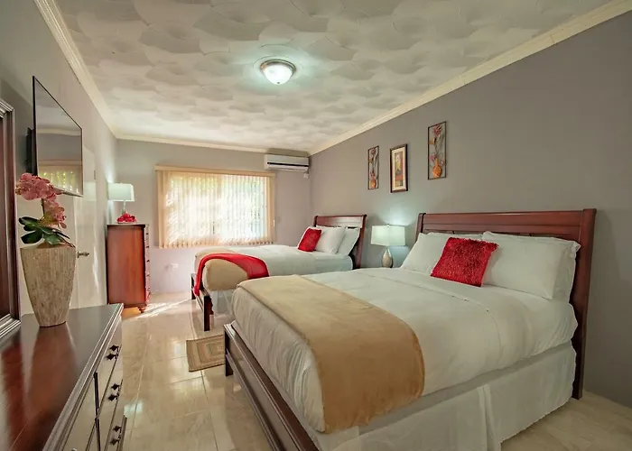 Vacation Rentals in Ocho Rios